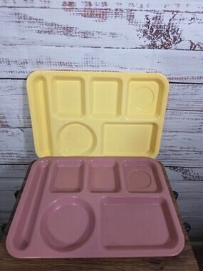 Lot of 2 SiLite 614 Cafeteria Divided Lunch Trays